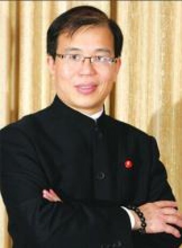 嚴(yán)崢嶸老師