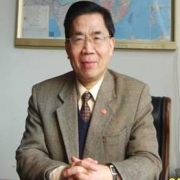 王上均